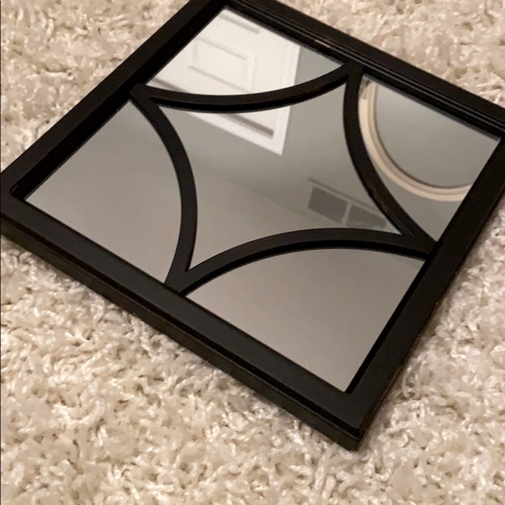 Square Mirror - Picture 2 of 4